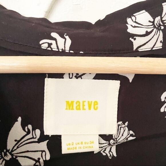 Maeve by Anthropologie Black & White Floral Print Emory Bow Blouse Size 2 - Picture 5 of 8